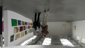 "Leven" is "houden van"