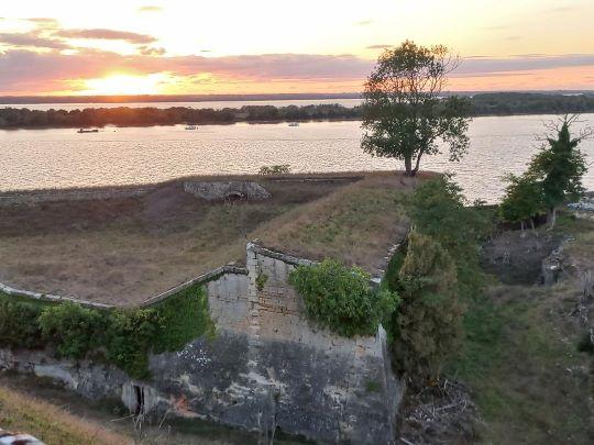 Zicht over de Gironde en de Atlantische Oceaan, Citadel Vauban, Blaye