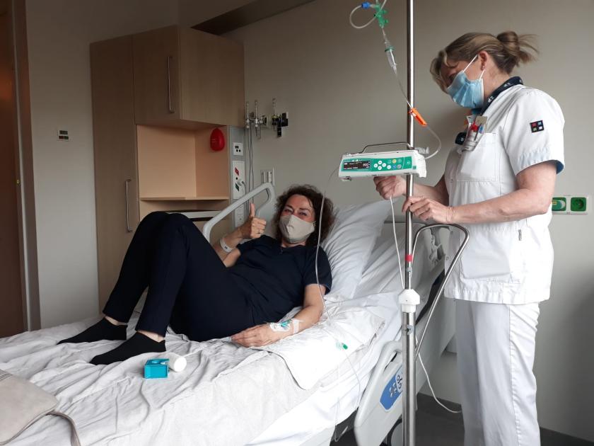 Een maand na de diagnose begonnen met chemotherapie.