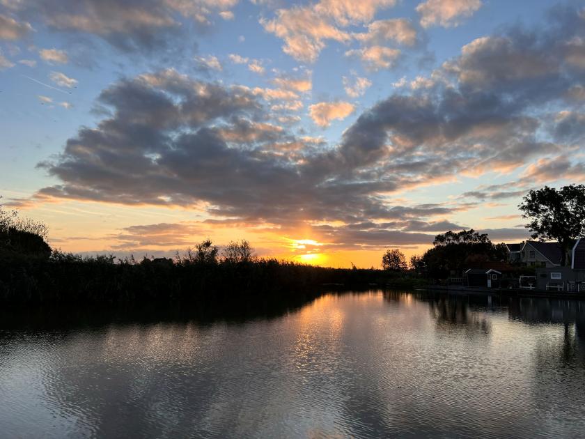 Af en toe komt er een donkere wolk voorbij .... 